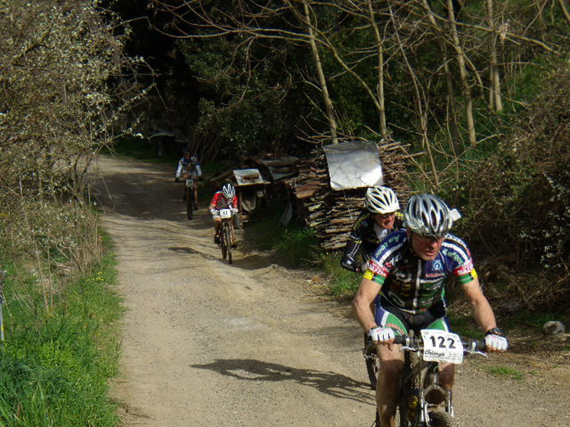 gal/2010/03 - La Via delle Miniere 2010/Sul poggetto al primo passaggio/Immagine-038.jpg